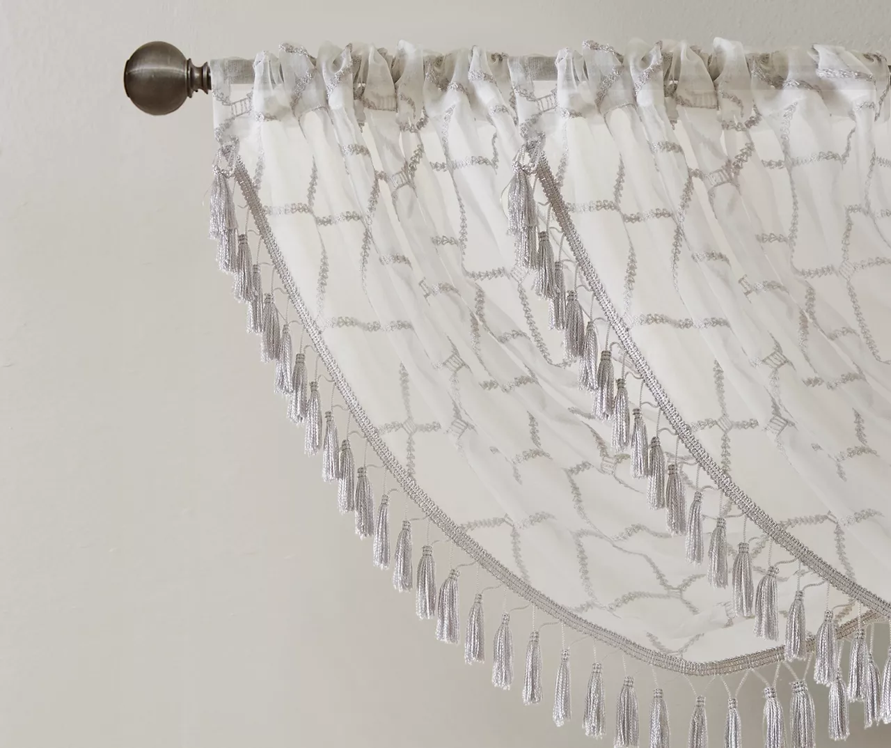 Clarissa Diamond Waterfall Valance 18 Clarissa Diamond Waterfall Valance - Image 16