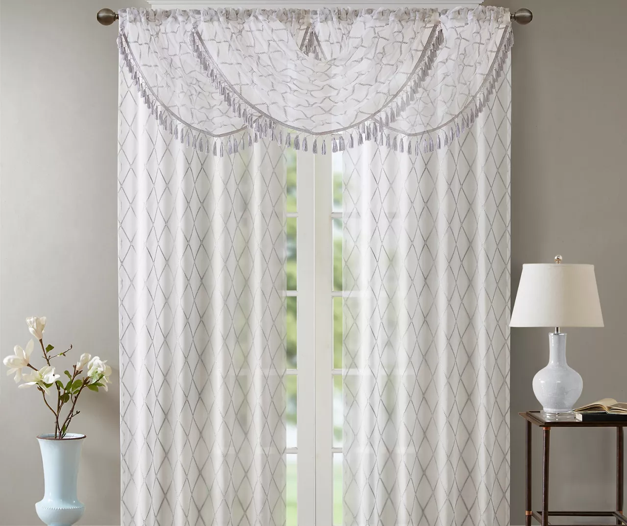 Clarissa Diamond Waterfall Valance 20 Clarissa Diamond Waterfall Valance - Image 18