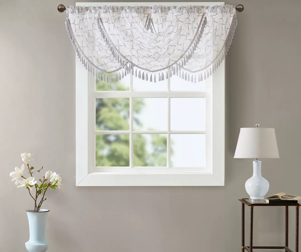 Clarissa Diamond Waterfall Valance 5 Clarissa Diamond Waterfall Valance - Image 3