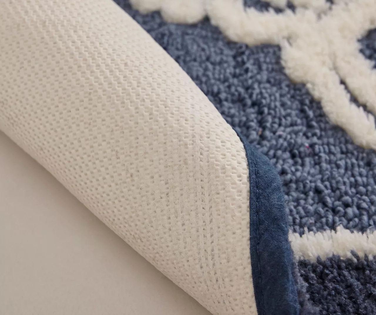 Mohawk Horizon Renaissance Medallion Bath Rug 21 Mohawk Horizon Renaissance Medallion Bath Rug - Image 19