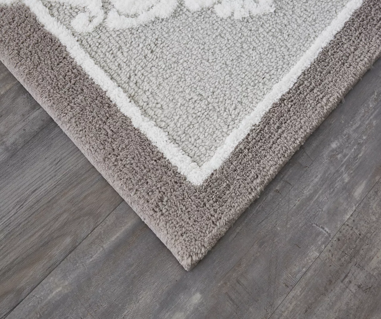 Mohawk Horizon Renaissance Medallion Bath Rug 10 Mohawk Horizon Renaissance Medallion Bath Rug - Image 8