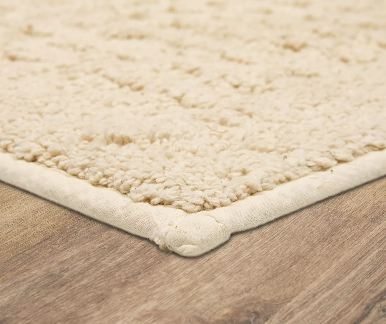 Mohawk Vista Embossed Grid Bath Rug 18 Mohawk Vista Embossed Grid Bath Rug - Image 16
