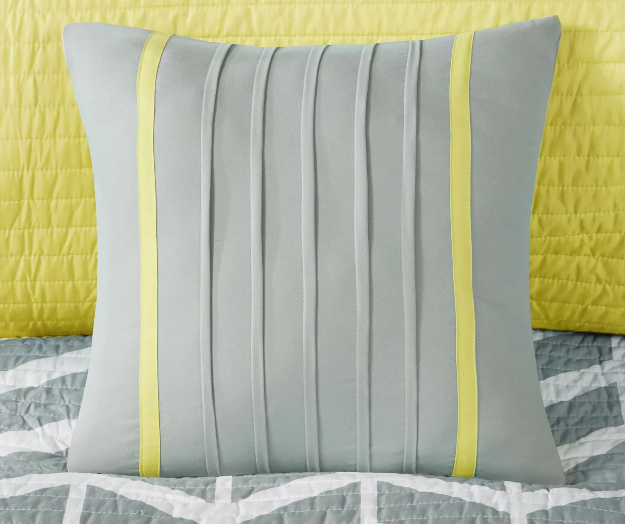 Darcy Yellow Chevron Full/Queen 5-Piece Duvet Cover Set 10 Darcy Yellow Chevron Full/Queen 5-Piece Duvet Cover Set - Image 8