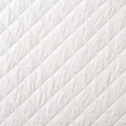 Ava White Diamond-Quilted Full/Queen 3-Piece Quilt Set 11 Ava White Diamond-Quilted Full/Queen 3-Piece Quilt Set -Home Store 810552952 2