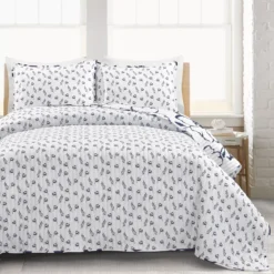 Scandinavian Floral Quilt Set -Home Store 810553020 2