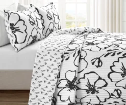 Scandinavian Floral Quilt Set -Home Store 810553021 1