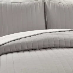 Light Gray Stripe All-Season Full/Queen 3-Piece Coverlet Quilt Set -Home Store 810553265 3