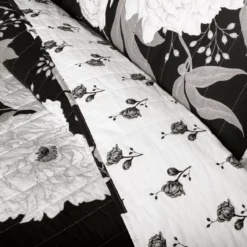 Zinnia Floral Quilt Set -Home Store 810553287 21