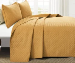 Ava Diamond-Quilted 3-Piece Quilt Set -Home Store 810553355 1