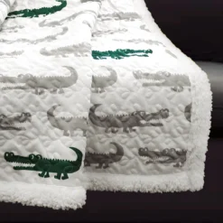 White & Green Alligator Pattern Quilted Sherpa Throw, (50" X 60") -Home Store 810553481 1
