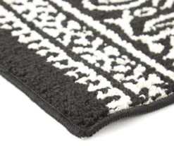 Broyhill Black & White Ornate Fascination Accent Rug 32 Broyhill Black & White Ornate Fascination Accent Rug -Home Store 810557659 1