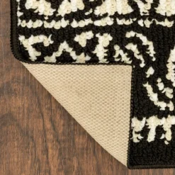 Broyhill Black & White Ornate Fascination Accent Rug 39 Broyhill Black & White Ornate Fascination Accent Rug -Home Store 810557659 21