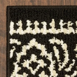 Broyhill Black & White Ornate Fascination Accent Rug 36 Broyhill Black & White Ornate Fascination Accent Rug -Home Store 810557659 5