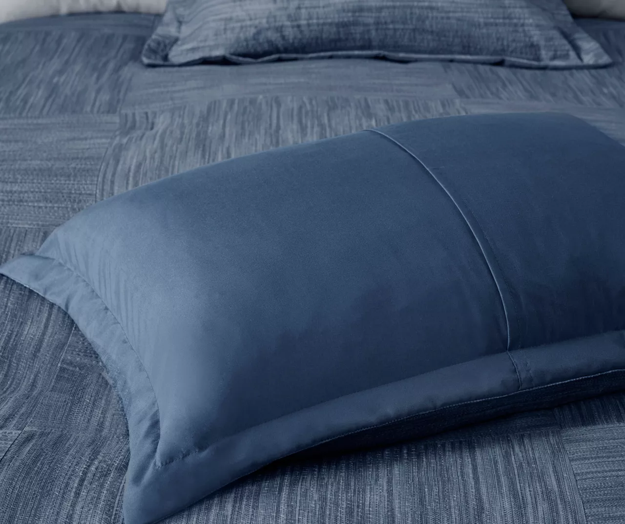 Kelan Navy Streak Patchwork Seersucker Queen 7-Piece Comforter Set 12 Kelan Navy Streak Patchwork Seersucker Queen 7-Piece Comforter Set - Image 10