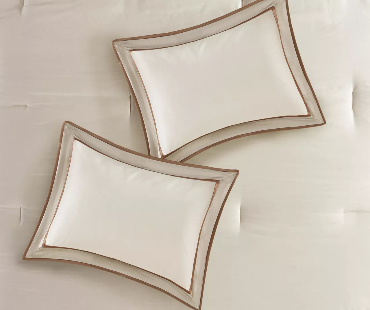 Beverly Taupe & Brown Color Block California King 7-Piece Comforter Set 7 Beverly Taupe & Brown Color Block California King 7-Piece Comforter Set - Image 5