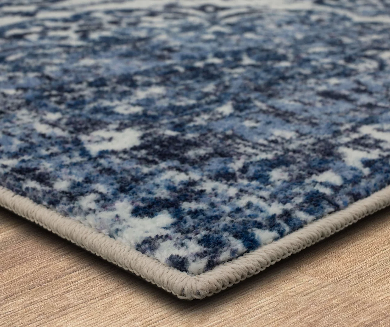 Portgate Cream & Blue Medallion Area Rug, (2' X 3') 4 Portgate Cream & Blue Medallion Area Rug, (2' X 3') - Image 2