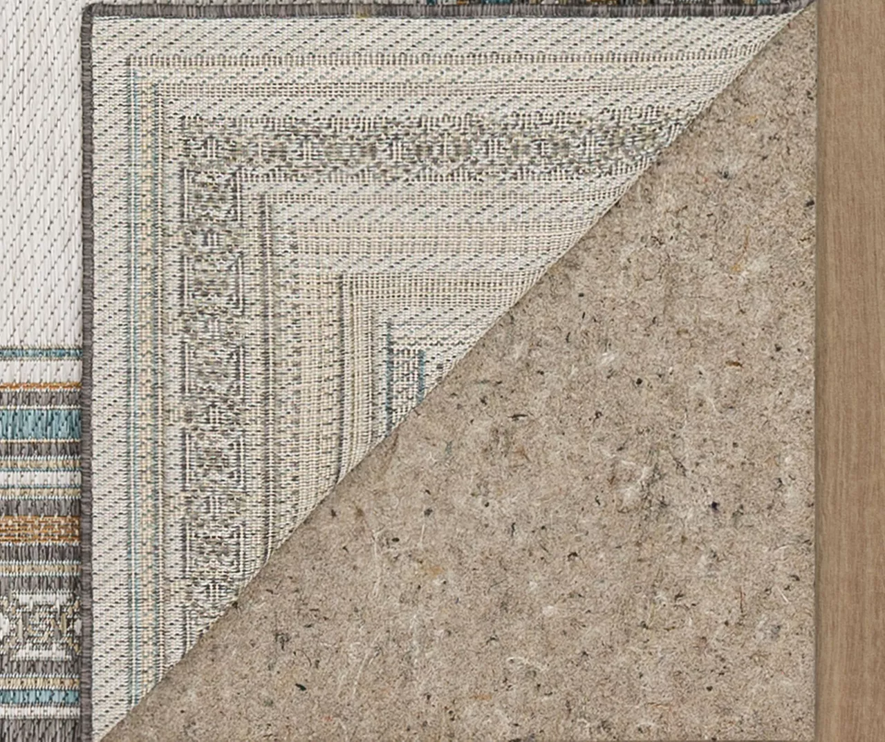 Panama Light Gray & Turquoise Geo-Bordered Outdoor Area Rug, (5' 3" X 7.5') 6 Panama Light Gray & Turquoise Geo-Bordered Outdoor Area Rug, (5' 3" X 7.5') - Image 4