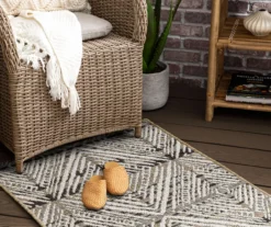 Poolside Diamond Dark Gray & Ivory Outdoor Area Rug, (2.5' X 6') -Home Store 810601179 A0 4