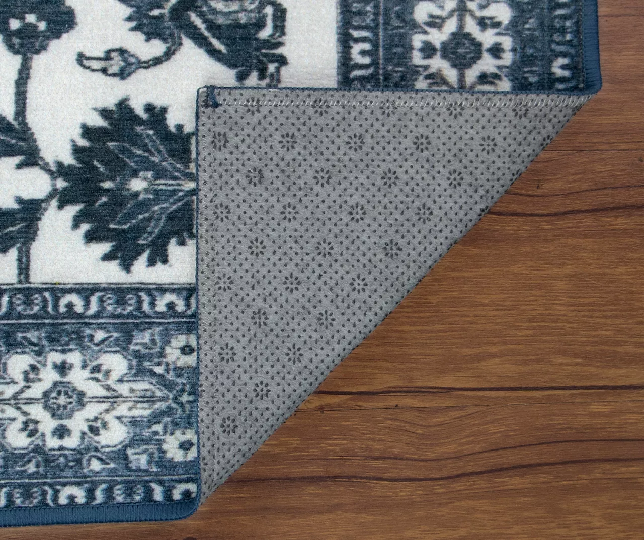 My Magic Carpet Ramage Blue Ornamental Washable Area Rug, (3' X 5') 5 My Magic Carpet Ramage Blue Ornamental Washable Area Rug, (3' X 5') - Image 3